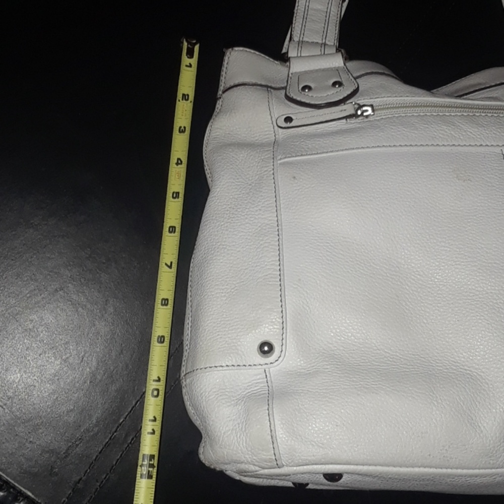 Tignanello Tote - Picture 4 of 7